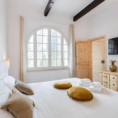 Maison D'orange - La Pinede Сен-Тропе
