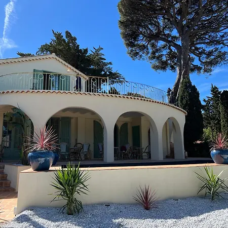 Maison D'orange - La Pinede Апартаменты
