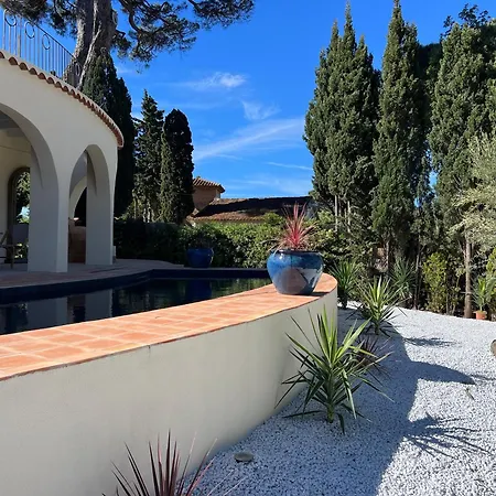 Апартаменты Maison D'orange - La Pinede *