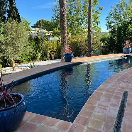 Апартаменты Maison D'orange - La Pinede