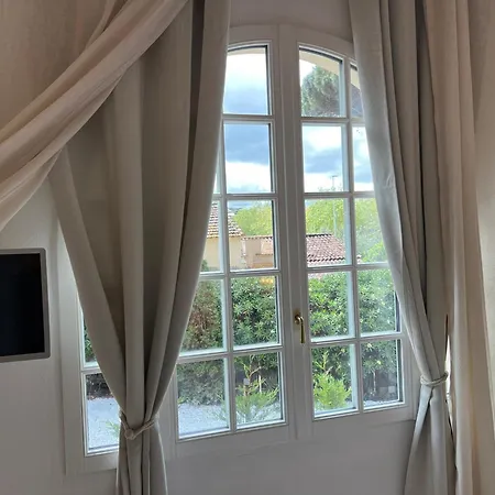 Maison D'orange - La Pinede Lägenhet Saint-Tropez