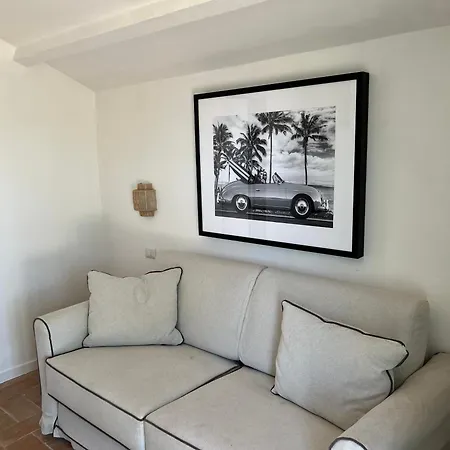 Апартаменты Maison D'orange - La Pinede Сен-Тропе