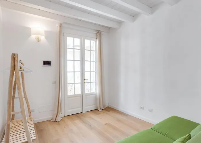 Maison D'orange - La Pinede Apartment *