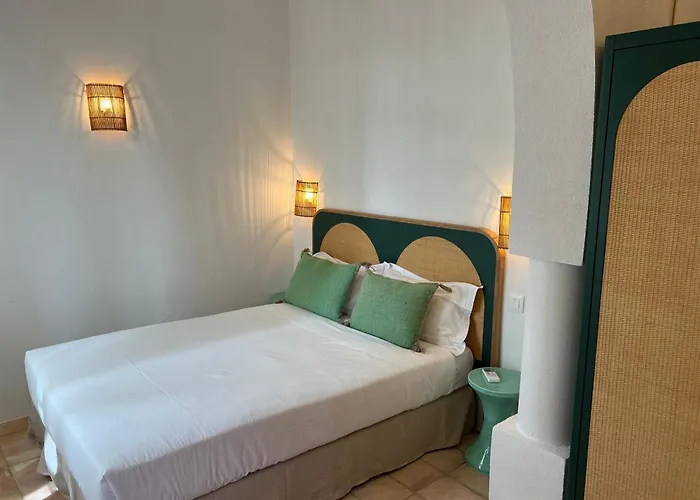 Maison D'orange - La Pinede Apartment