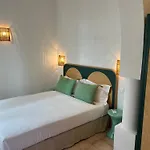 Maison D'orange - La Pinede 아파트