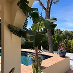 Maison D'orange - La Pinede *