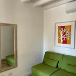 Апартаменты Maison D'orange - La Pinede *